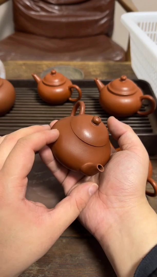 茶壶紫砂璞*鑫紫砂盘子一个