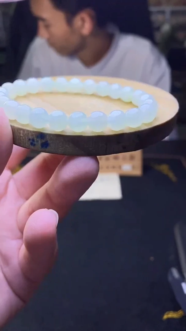 定制翡翠未镶嵌天然缅甸A货翡翠，多样性发货，拍一发一