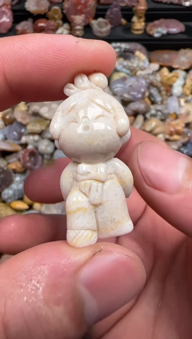 硅化珊瑚（珊瑚玉）未镶嵌颈饰157