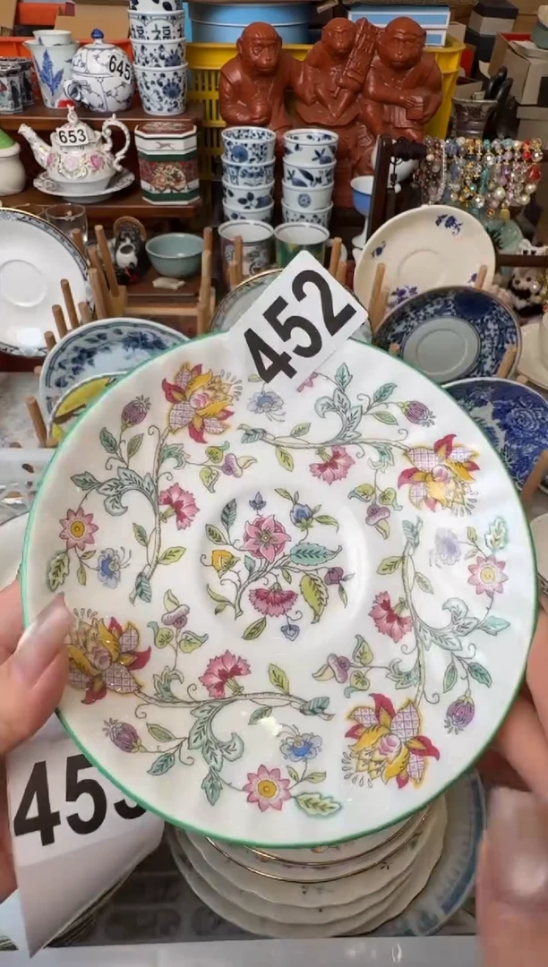 瓷片嗯**在 嗯，不在