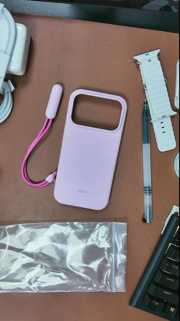 99新随**欲17Pro  粉色 支架  瑕疵  05号