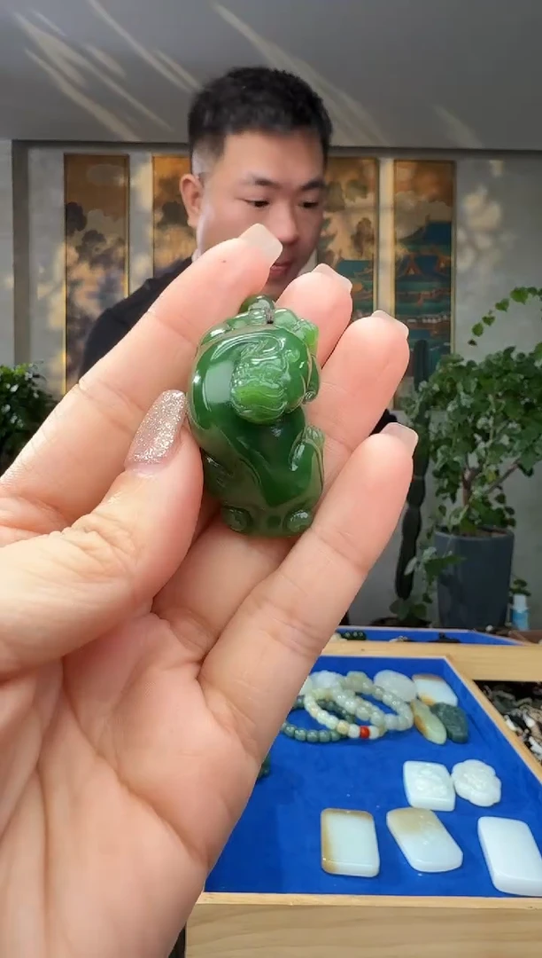 颈饰未镶嵌和田玉拍一发一