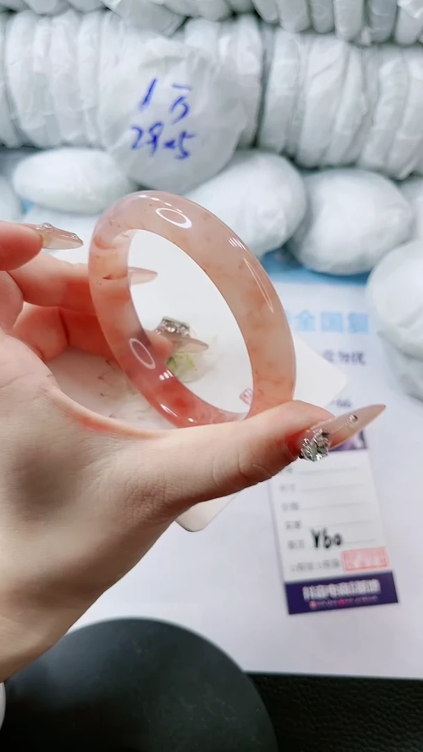 【闪购商品】石英质玉手镯未镶嵌多样性发货V60