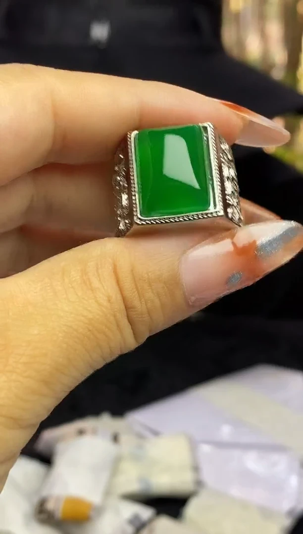 满色吊坠 所见即所得！！