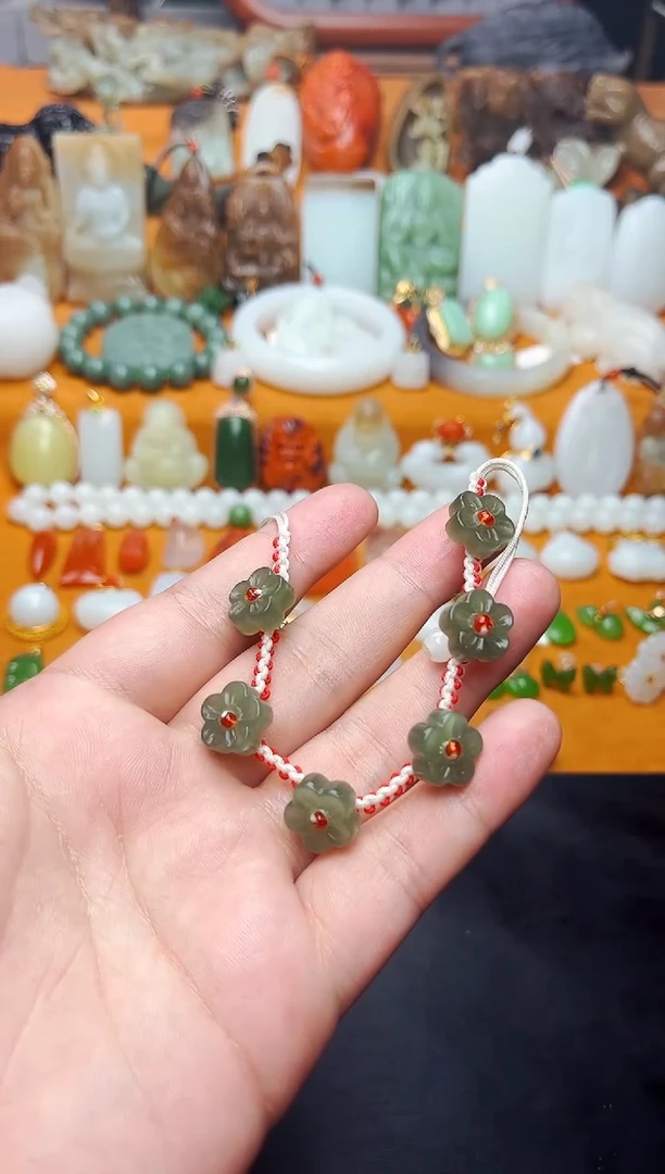 【闪购商品】和田玉手链未镶嵌手链花01