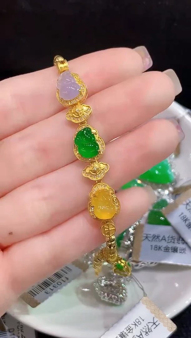 18K金镶嵌手链翡翠多样性发其一