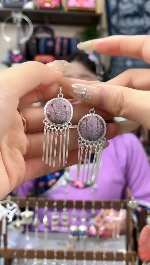 织绣民族风非遗老绣苗银饰品184