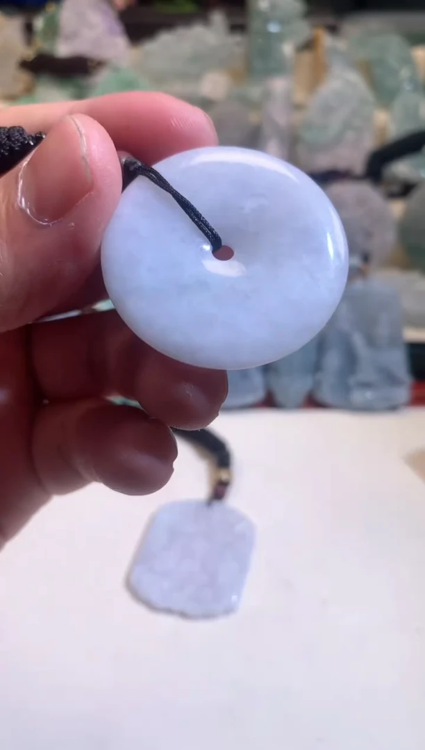 【闪购商品】翡翠颈饰未镶嵌01/23/259