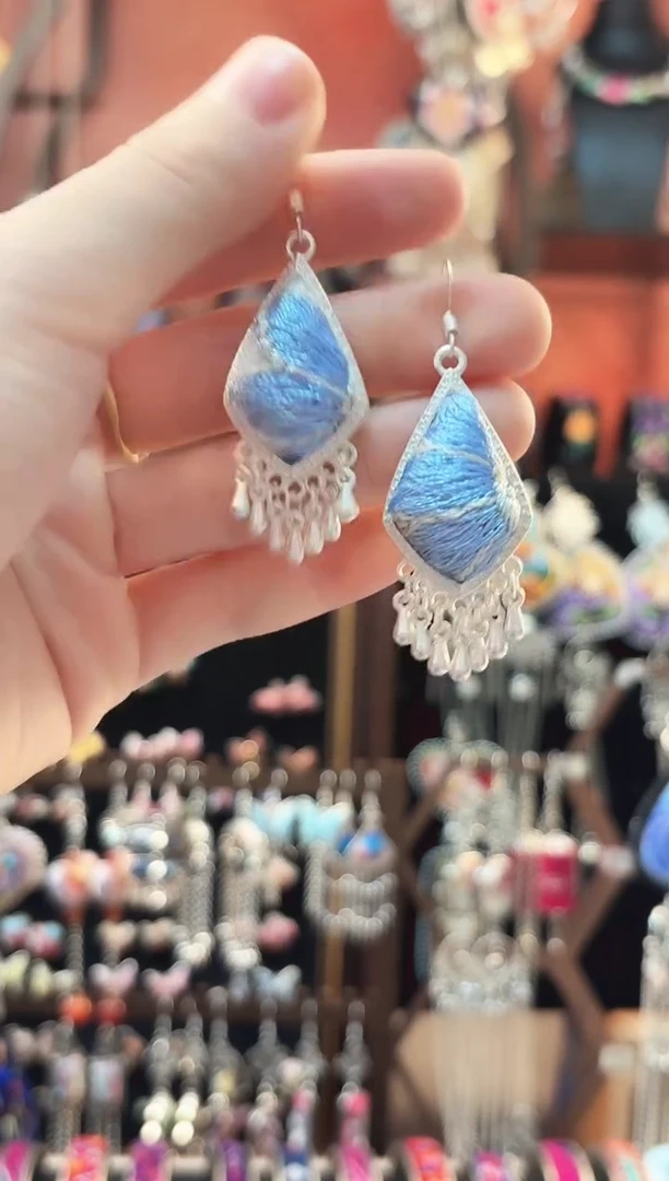 织绣 云织谣民族风精美饰品   58