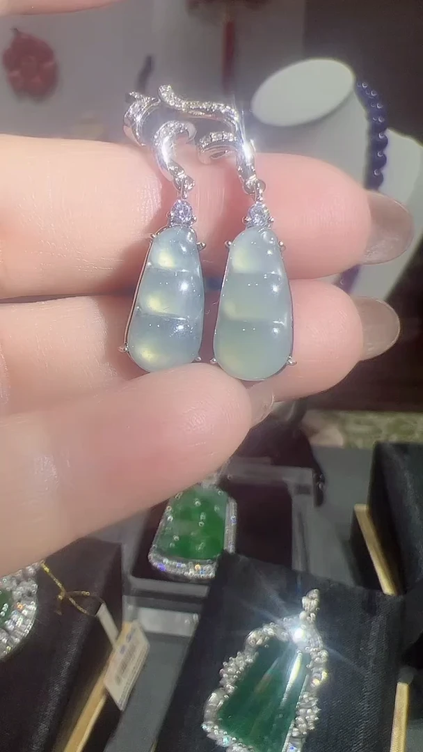 未镶嵌翡翠耳饰2025111635