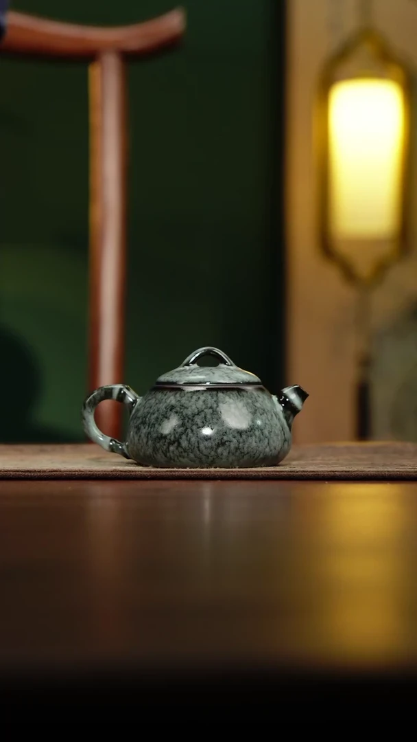 【闪购商品】【览古雅韵】铁胎壶