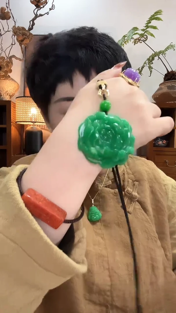 吊坠(赠链)合金翡翠931