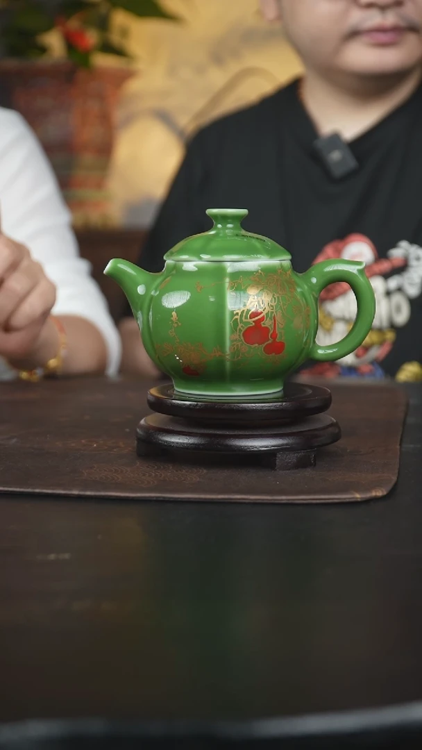 景德镇丰瑶浅绿色小壶150cc