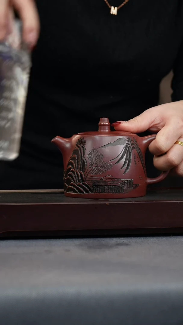 【闪购商品】紫砂茶壶龙血砂 观山 汉铎