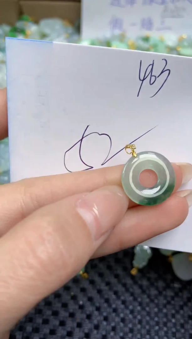 【闪购商品】翡翠颈饰18K金镶嵌天然缅甸A货翡翠