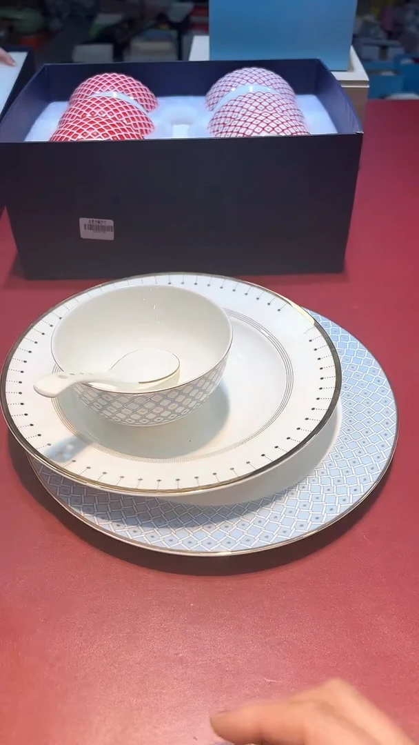 【闪购商品】瓷片锅碗瓢彭一件不剩