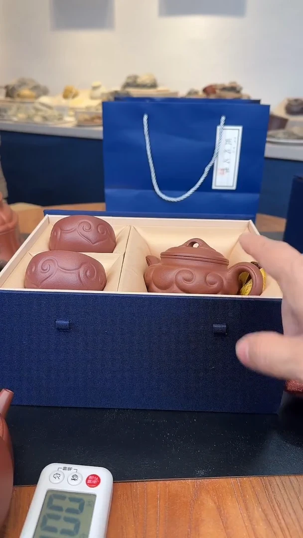 茶壶紫砂红降坡仿古如意200cc套组