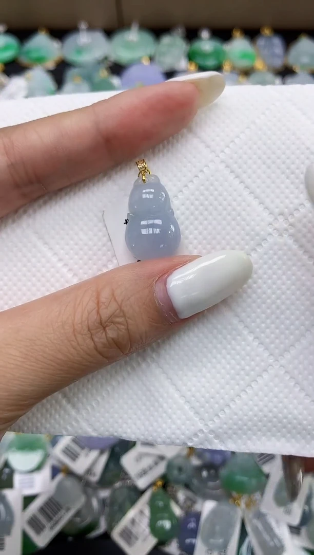 颈饰18K金镶嵌翡翠11111111111