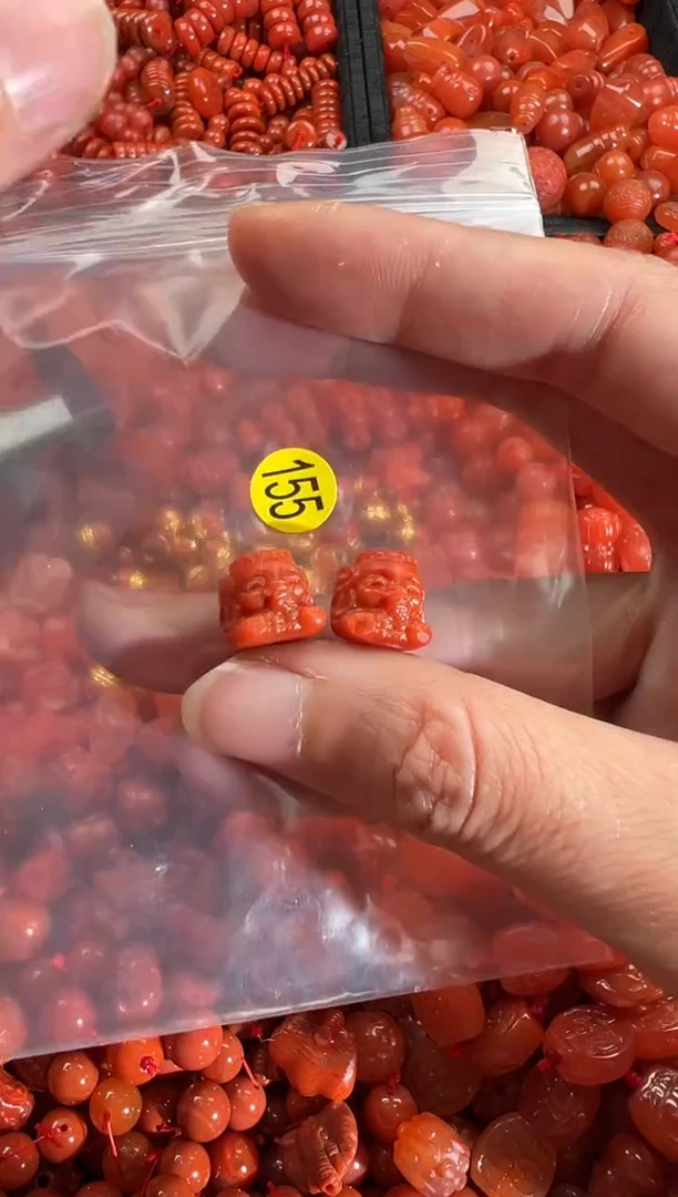 【闪购商品】南红玛瑙颈饰未镶嵌1