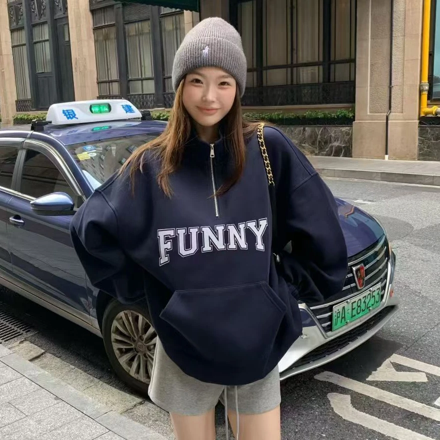 2025秋季出游新款立领字母印花休闲卫衣女宽松学院风百搭上衣外套