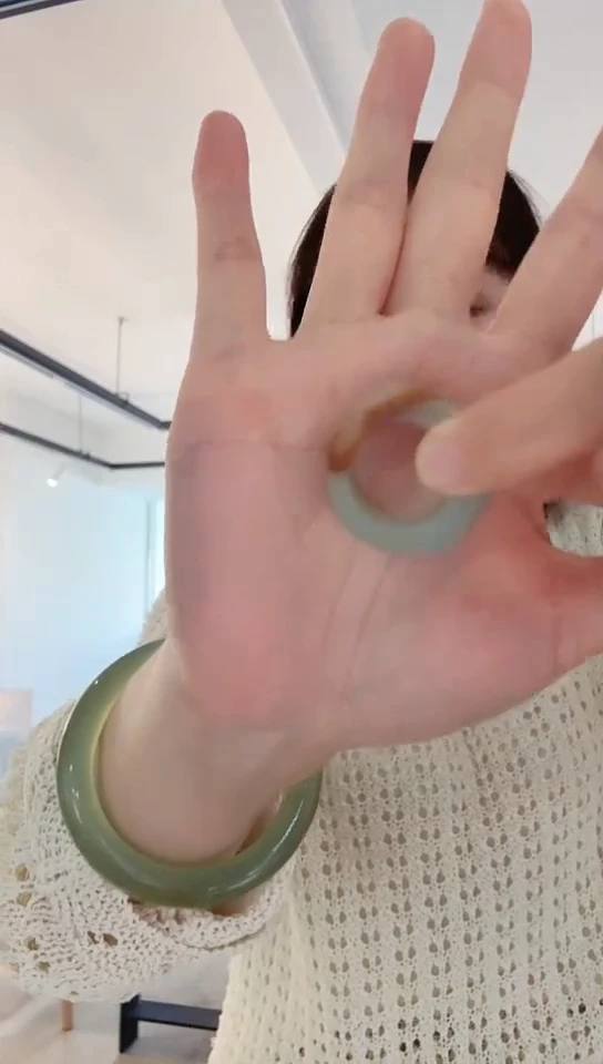 未镶嵌蛇纹石玉吊坠国***7岫玉花玉吊坠