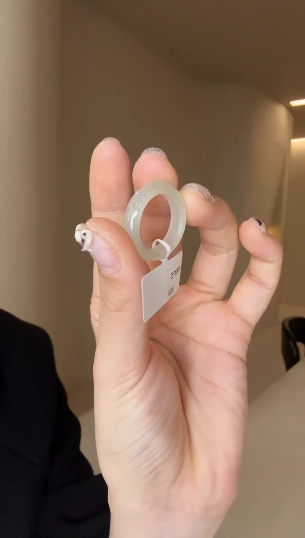 颈饰未镶嵌和田玉15码晴水