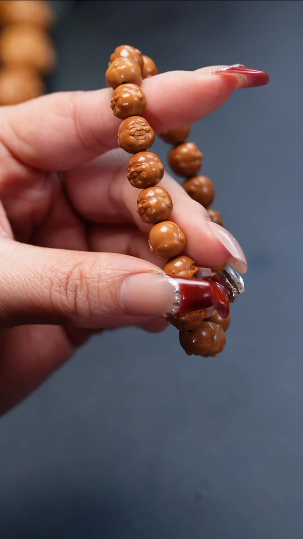 【闪购商品】橄榄核手串/手链猴头猴头猴头
