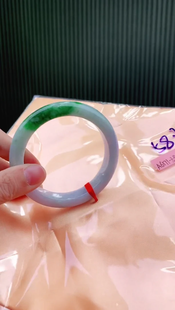 未镶嵌手镯翡翠58