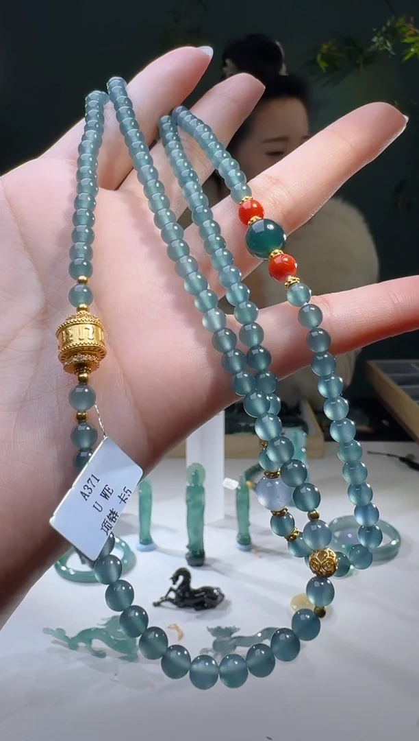 【闪购商品】翡翠颈饰银S925镶嵌天然A货翡翠