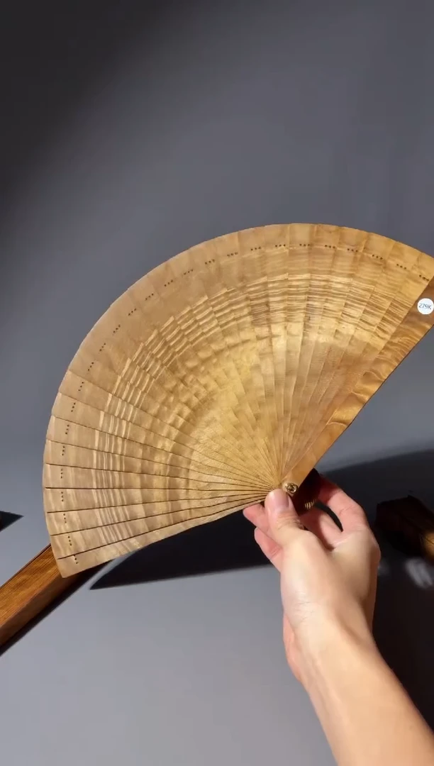 其他楠木（金丝楠）爱****洋279号21cm小叶桢楠扇子
