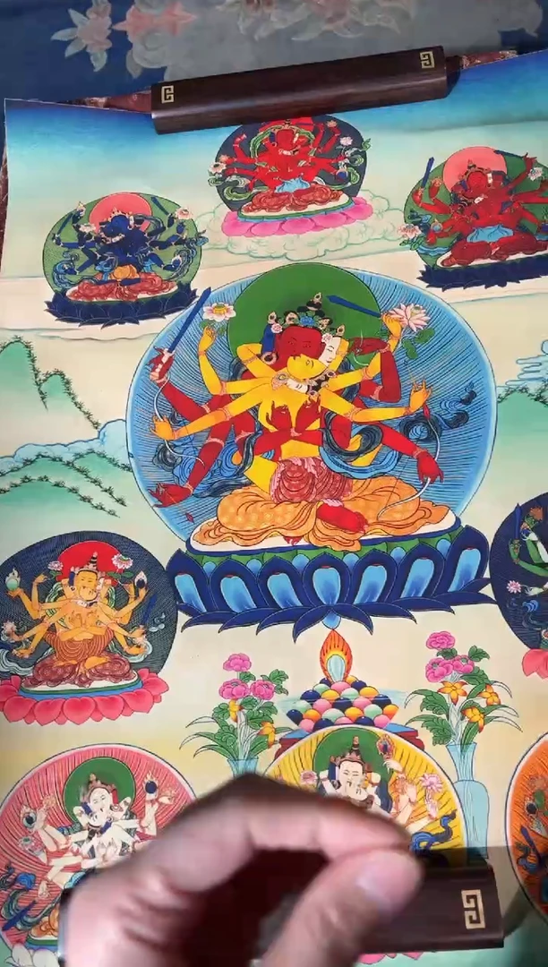 卷轴画龙妹的唐卡tk16