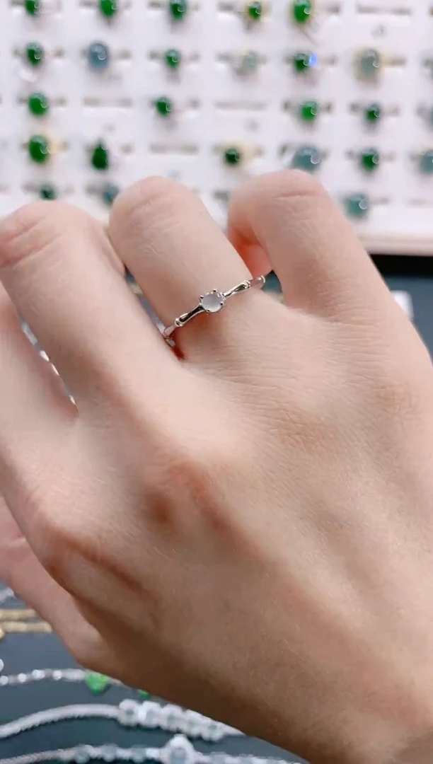 【闪购商品】翡翠戒指银S925镶嵌天然翡翠