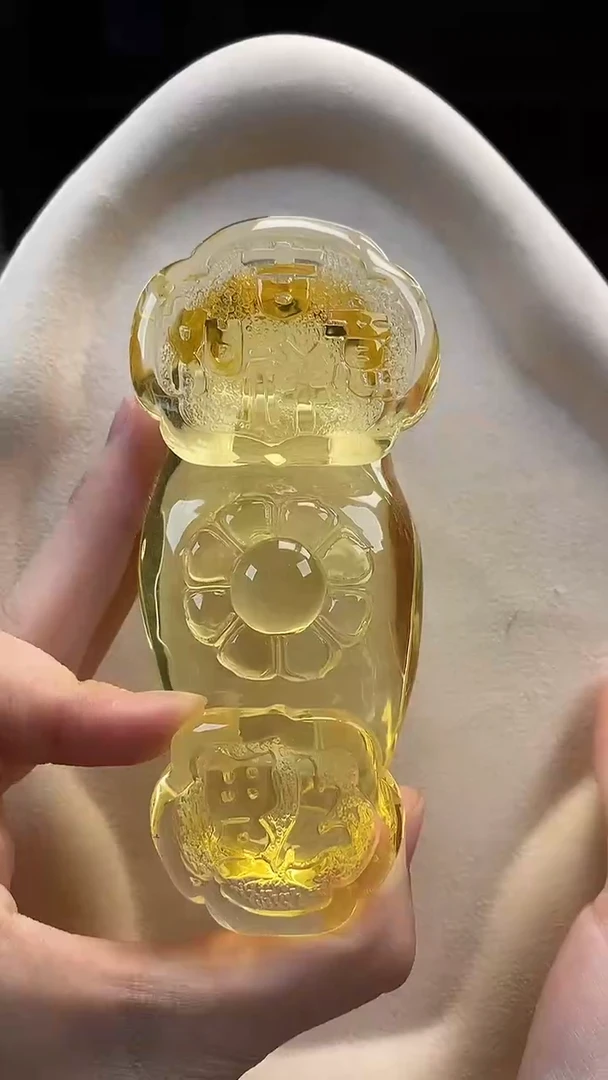 琥珀颈饰未镶嵌吊坠