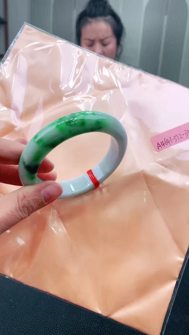 未镶嵌手镯翡翠57