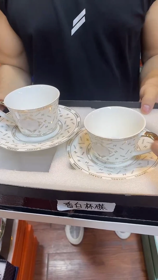 杯鸿辉家品牌瓷器，京东包邮！