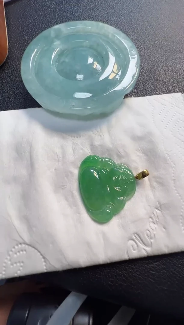 吊坠(不含链)18K金镶嵌翡翠980