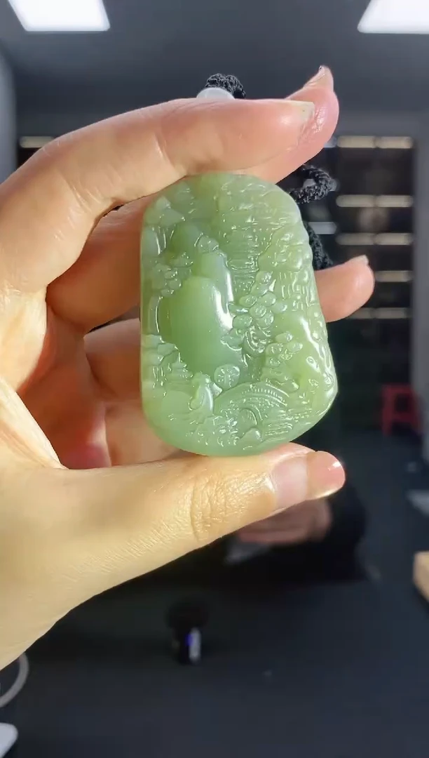 颈饰未镶嵌和田玉山水清货1