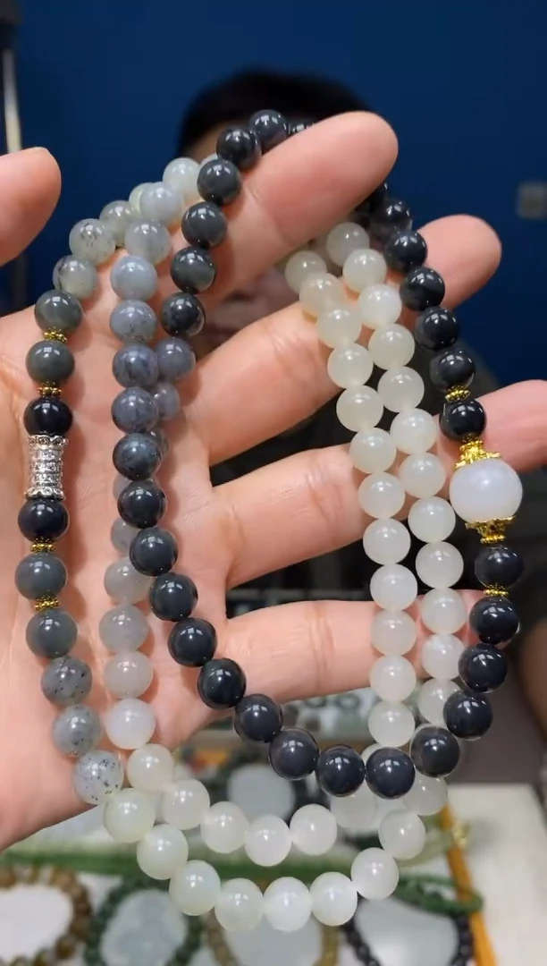 颈饰未镶嵌和田玉颜色多样性发货拍一发一