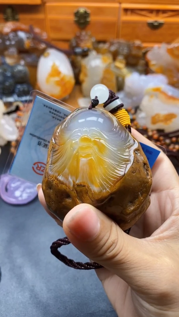 未镶嵌挂件玛瑙/玉髓不*ll