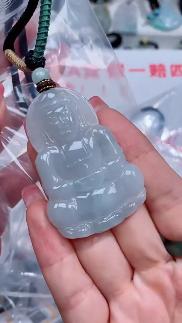 翡翠未镶嵌颈饰吊坠