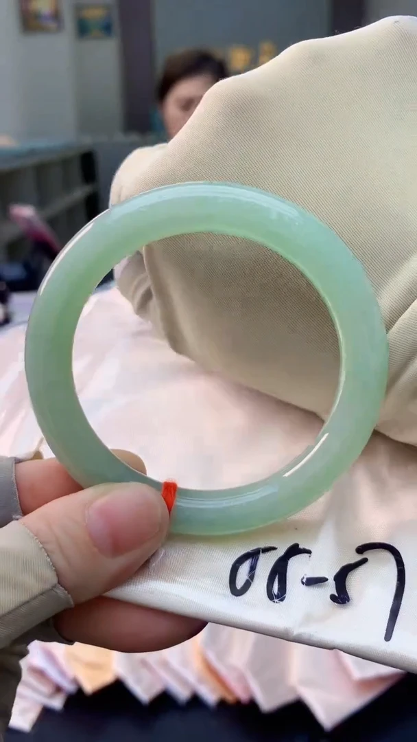 未镶嵌手镯翡翠0198443543