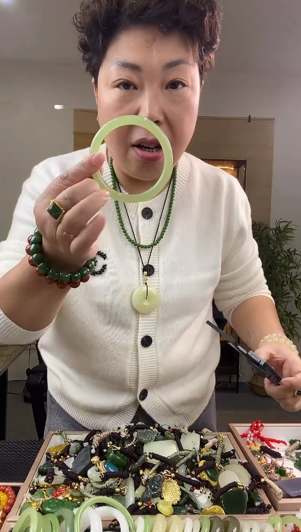 颈饰未镶嵌和田玉多样性拍一发一  0109  60