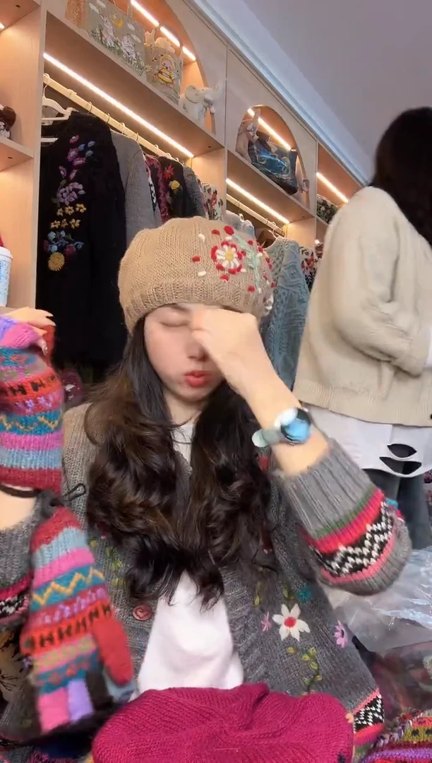 羊毛花*百羊毛贝雷帽310