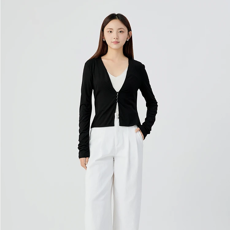 AMASS薄款黑色V领长袖短款针织衫开衫外搭阿玛施毛毛外套540027