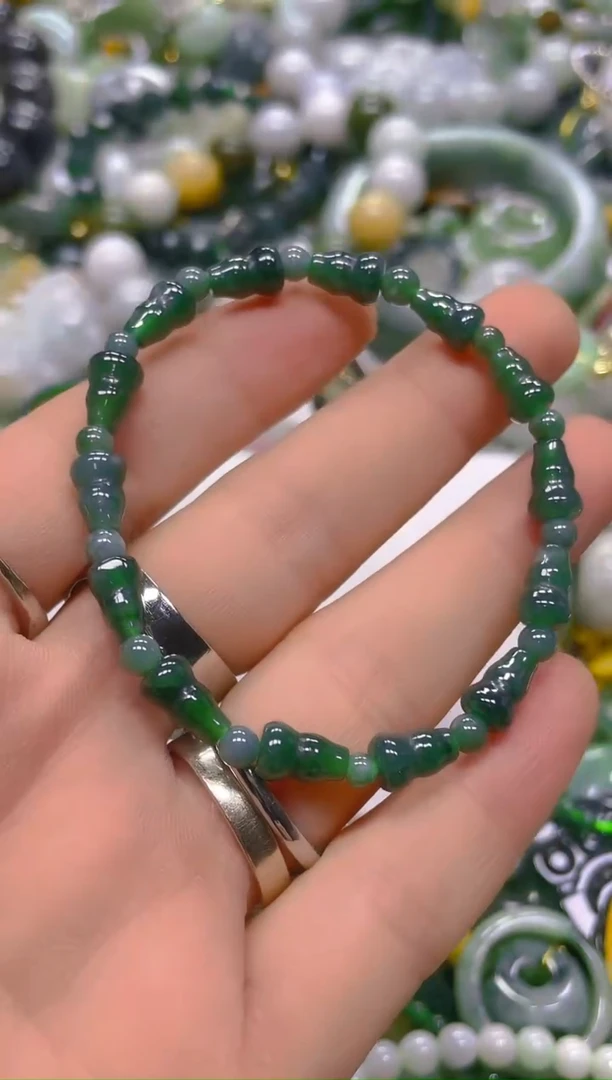 翡翠未镶嵌颈饰4mm/P/翡翠A货一图一物