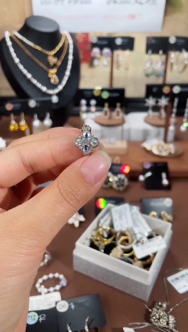 合金925银锆石戒指7605