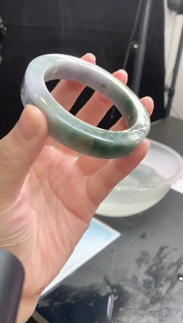 【闪购商品】定制翡翠手镯未镶嵌45 58-62正