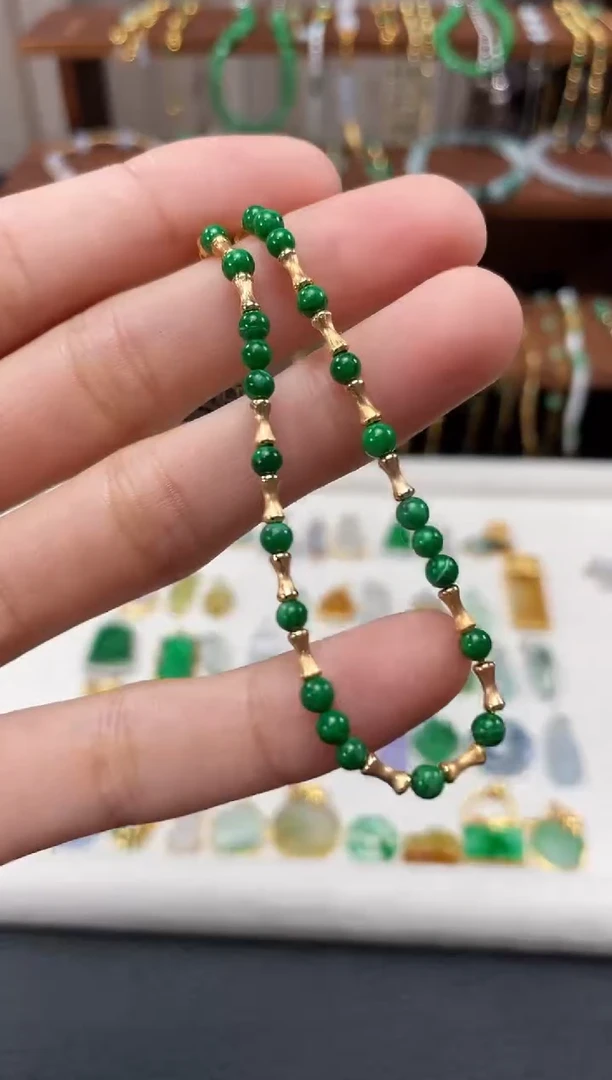 【闪购商品】翡翠套链18K金镶嵌多样性发货一个  JK261