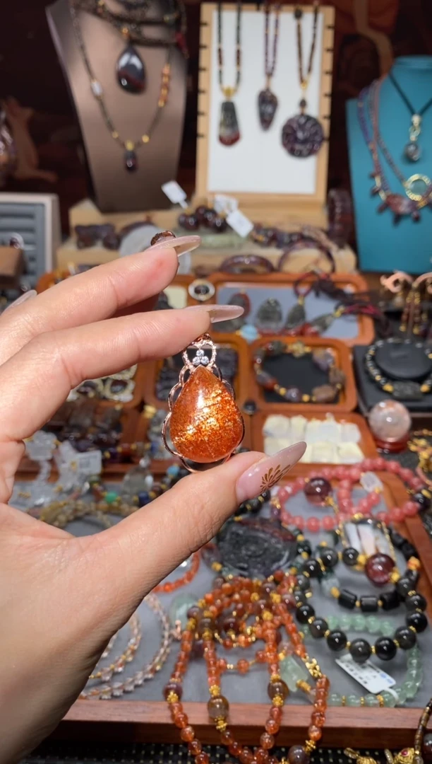 【闪购商品】日光石吊坠未镶嵌金太阳