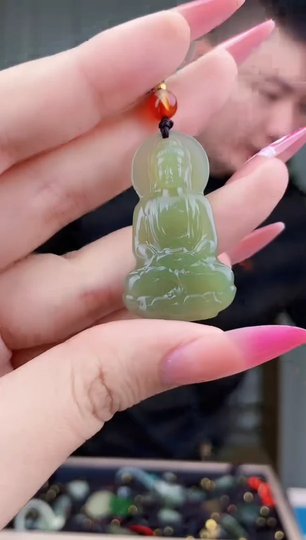 和田玉未镶嵌挂件拍一发一，多样性发货！